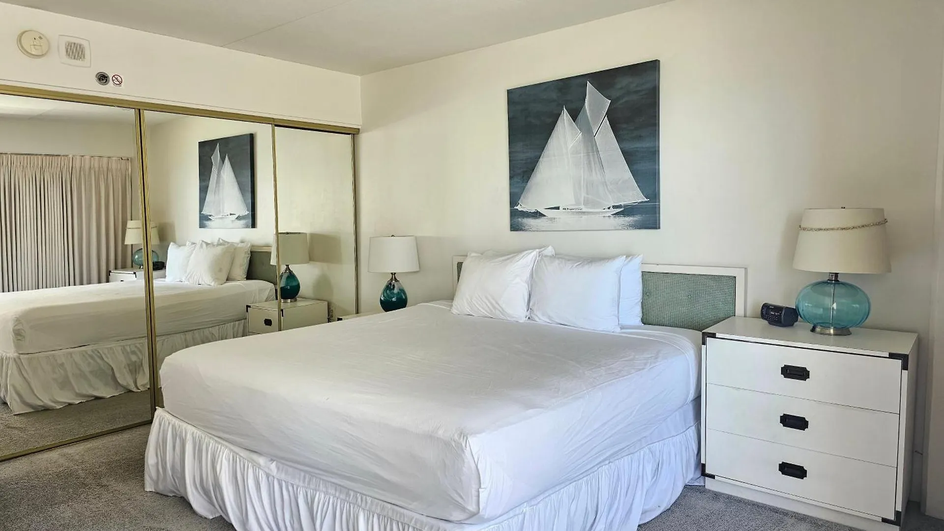 Ilikai Tower 1240 Lagoon View 1Br Apartment Honolulu 0*,  United States