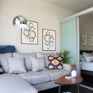 Queen Anne Retreat - 1 Blk From Cpa - Free Parking Apartment Seattle